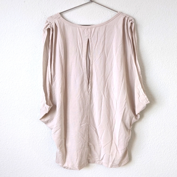 Fabletics Tops - Fabletics Yoga Top